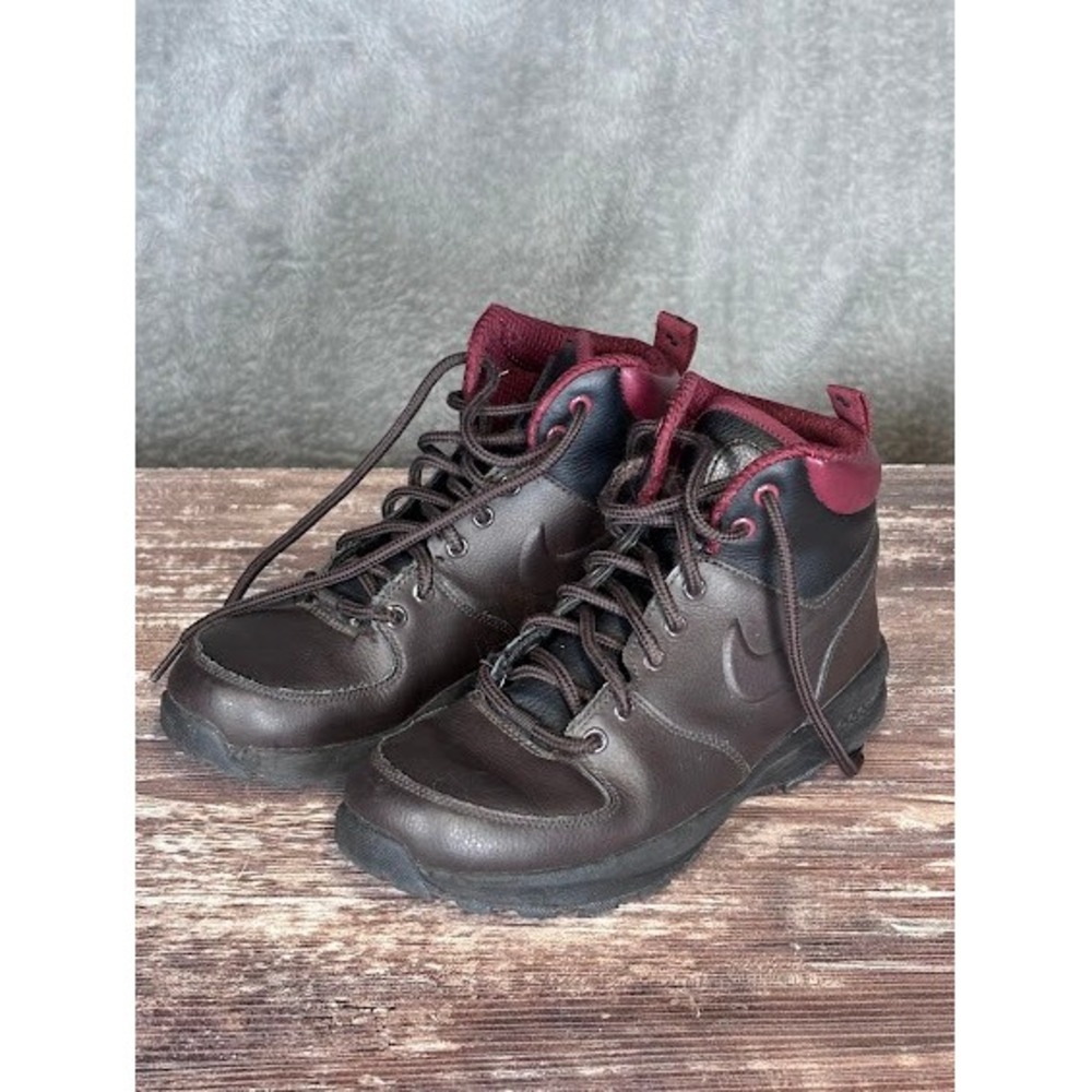 Nike Youth Hiking‎ Boots Brown Burgundy Sneakers Kids Shoes Size 5Y / No Insoles
